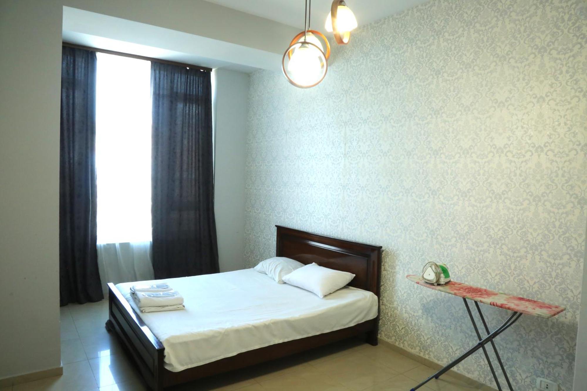 Rent Inn Yerevan On Sakharov Square Eksteriør billede