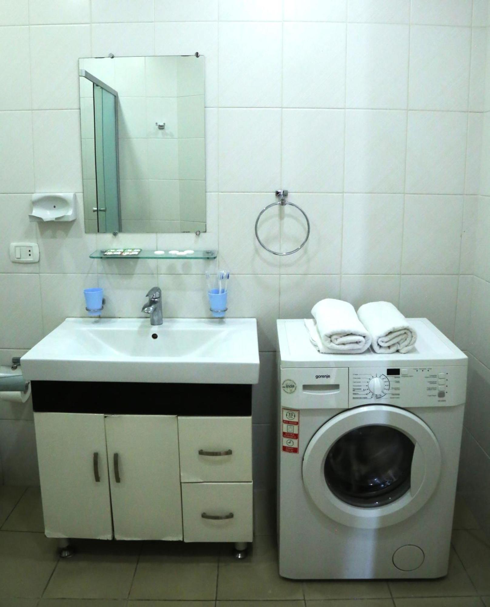 Rent Inn Yerevan On Sakharov Square Eksteriør billede
