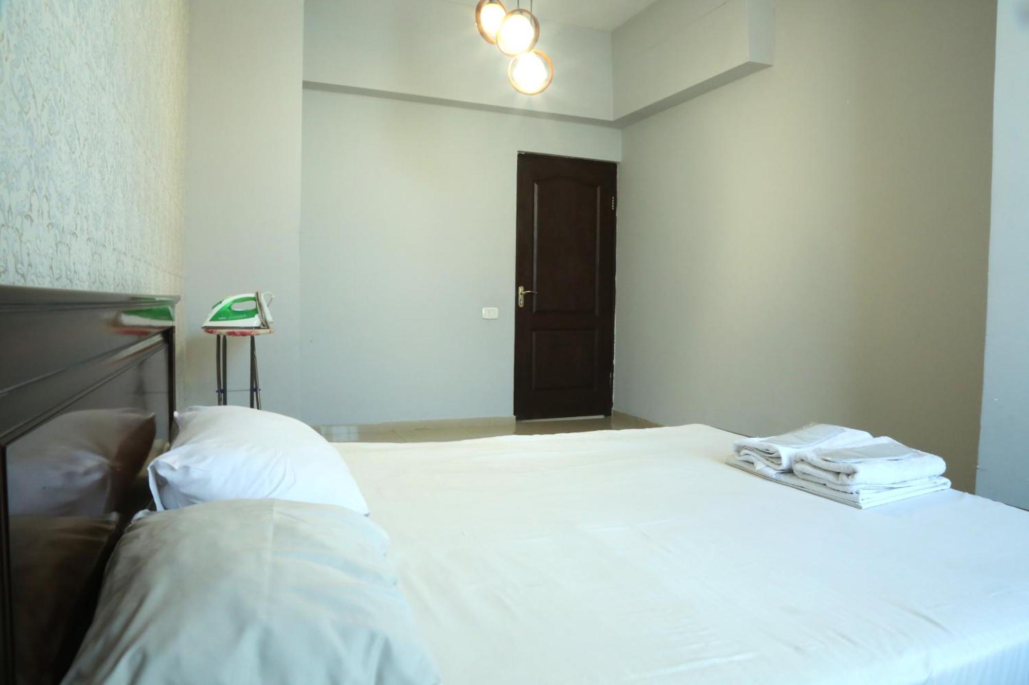 Rent Inn Yerevan On Sakharov Square Eksteriør billede