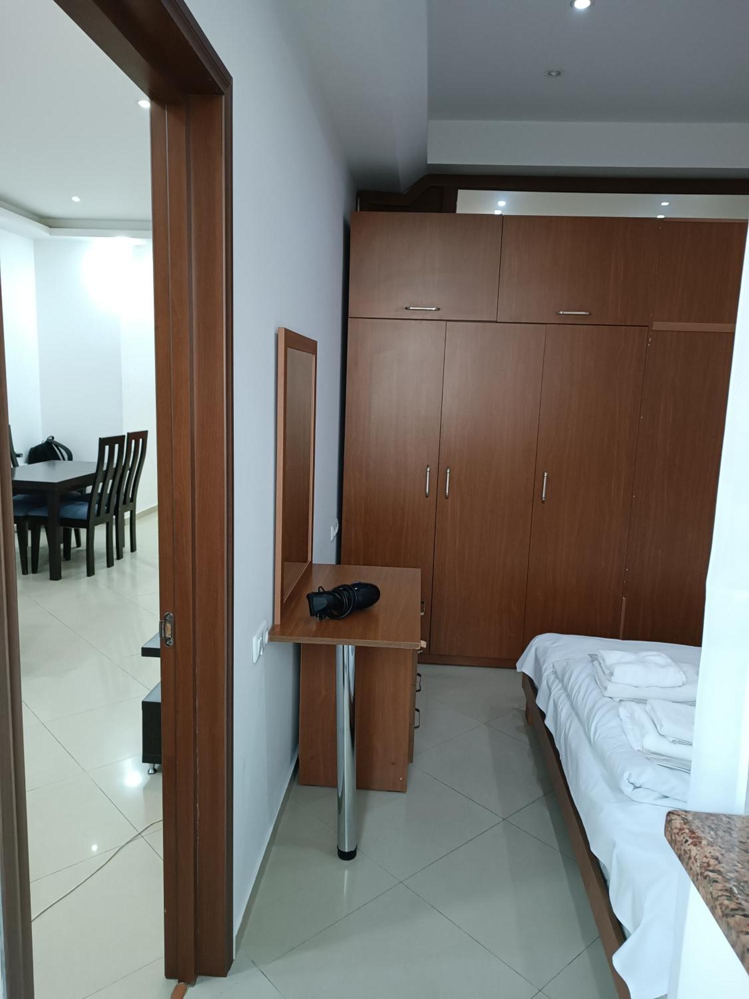 Rent Inn Yerevan On Sakharov Square Eksteriør billede