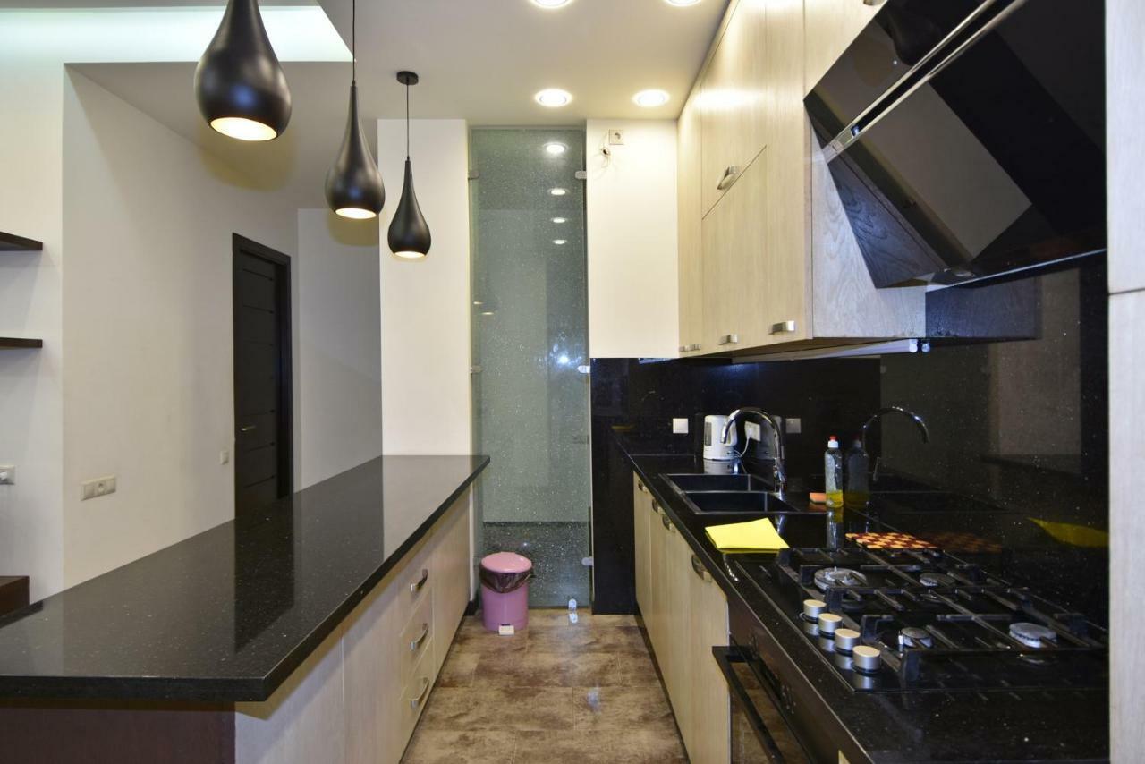 Rent Inn Yerevan On Sakharov Square Eksteriør billede